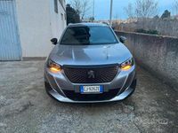 Usata Peugeot 2008 Allure 131 CV (96 kW) 2023 Grigio SUV