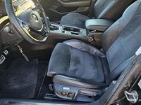 Usata VW Arteon 190 CV (139 kW) 2019 Grigio Utilitaria