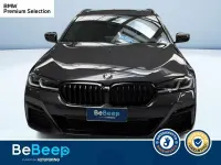 Usata BMW 520 M Sport 190 CV (139 kW) 2023 Grigio metallizzato Station wagon