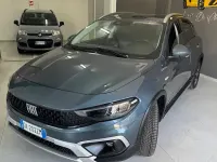 Usata Fiat Tipo Cross 131 CV (96 kW) 2022 Bluazzurro Berlina
