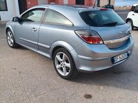 Usata Opel Astra 82 CV (60 kW) 2008 Grigio Utilitaria