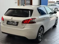 Usata Peugeot 308 Allure 131 CV (96 kW) 2016 Bianco Berlina