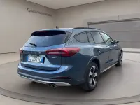 Usata Ford Focus ST-Line 125 CV (91 kW) 2022 Blu Station wagon