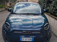 Usata Fiat 500e Passion 86 kW (118 CV) 2021 Blu/azzurro Utilitaria
