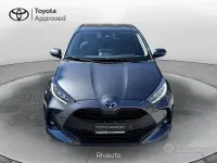 Usata Toyota Yaris Hybrid Trend 116 CV (85 kW) 2022 Grigio Berlina