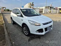Usata Ford Kuga 163 CV (119 kW) 2013 Bianco SUV