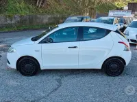 Usata Lancia Ypsilon Gold 69 CV (50 kW) 2018 Bianco Utilitaria