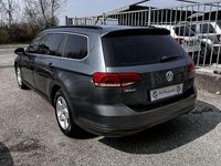 Usata VW Passat Business 120 CV (88 kW) 2015 Grigio Station wagon