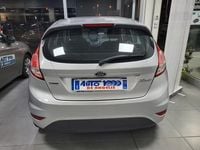 Usata Ford Fiesta 100 CV (73 kW) 2017 Argento Utilitaria