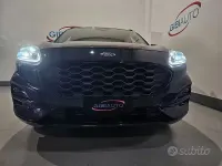 Usata Ford Kuga ST-Line X 225 CV (165 kW) 2023 Blu scuro SUV