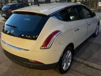Usata Lancia Delta 120 CV (88 kW) 2009 Beige Utilitaria