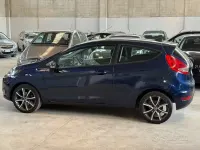 Usata Ford Fiesta Titanium 60 CV (44 kW) 2012 Blu Berlina