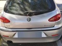 Begagnad Alfa Romeo 147 105 HK (77 kW) 2002 Grå Halvkombi