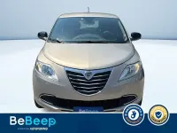 Usata Lancia Ypsilon Gold 69 CV (50 kW) 2015 Beige metallizzato Utilitaria