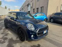 Käytetty Mini Cooper D 116 HP (85 kW) 2020 Sininen Viistoperä