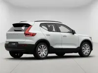 Nuova Volvo EX40 Core 100 kW (137 CV) 2026 SUV