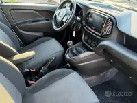 Usata Fiat Doblò 105 CV (77 kW) 2021 Bianco Monovolume