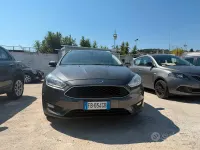Usata Ford Focus 120 CV (88 kW) 2015 Grigio Station wagon