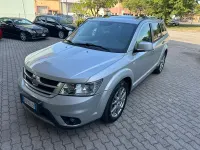 Usata Fiat Freemont Lounge 170 CV (125 kW) 2012 Argento SUV