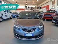 Usata Lancia Ypsilon 69 CV (50 kW) 2023 Grigio Utilitaria