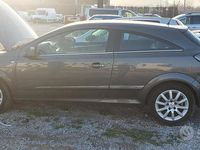 Usata Opel Astra 125 CV (91 kW) 2008 Grigio Coupé