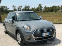 Usata Mini ONE 102 CV (75 kW) 2015 Grigio Utilitaria