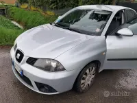 Usata Seat Ibiza 101 CV (74 kW) 2006 Grigio Utilitaria