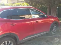 Usata MG HS 162 CV (119 kW) 2023 Rosso SUV