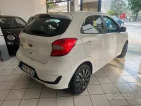 Usata Ford Ka 86 CV (63 kW) 2018 Bianco Berlina