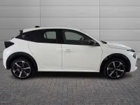Usata Lancia Ypsilon 101 CV (74 kW) 2025 Bianco Utilitaria