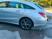 Usata Mercedes CLA180 109 CV (80 kW) 2017 Bluazzurro Coupé