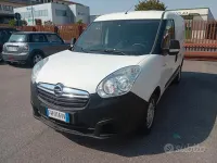 Usata Opel Combo 95 CV (69 kW) 2017 Bianco Monovolume