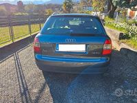 Usata Audi A4 131 CV (96 kW) 2003 Grigio Station wagon