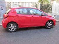 Usata Toyota Yaris Hybrid Active 75 CV (55 kW) 2017 Rosso Berlina