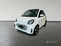 Usata Smart ForTwo Coupé Passion 60 kW (82 CV) 2024 Bianco Utilitaria