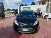 Usata Ford Fiesta Titanium 68 CV (50 kW) 2010 Nero Utilitaria