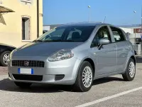 Usata Fiat Grande Punto Active 65 CV (47 kW) 2008 Argento Utilitaria