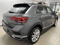 Usata VW T-Roc Style 150 CV (110 kW) 2018 Grigio SUV