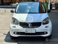 Usata Smart ForFour 71 CV (52 kW) 2018 Bianco Utilitaria