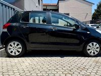 Usata Toyota Yaris Luxury 69 CV (50 kW) 2009 Nero Berlina