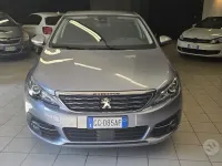 Usata Peugeot 308 GT 131 CV (96 kW) 2021 Grigio Berlina
