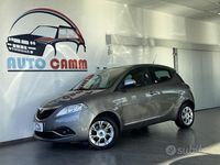 Usata Lancia Ypsilon Platinum 69 CV (50 kW) 2018 Grigio Utilitaria