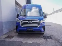 Usata Maxus V90 150 CV (110 kW) 2024 Blu con pellicola wrapping (c Furgone