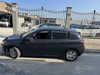 Usata Peugeot 308 Allure 131 CV (96 kW) 2018 Blu Berlina