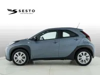 Usata Toyota Aygo X Active 72 CV (52 kW) 2024 Grigio SUV