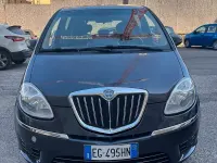 Usata Lancia Musa 95 CV (69 kW) 2010 Bluazzurro Monovolume