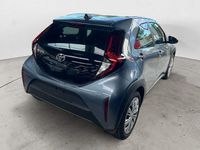 Nuova Toyota Aygo X Active 72 CV (52 kW) 2025 Grigio SUV