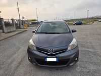 Usata Toyota Yaris Lounge 90 CV (66 kW) 2013 Utilitaria