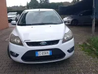 Usata Ford Focus 109 CV (80 kW) 2010 Bianco Berlina