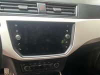 Usata Seat Arona XCELLENCE 110 CV (80 kW) 2021 Argento SUV